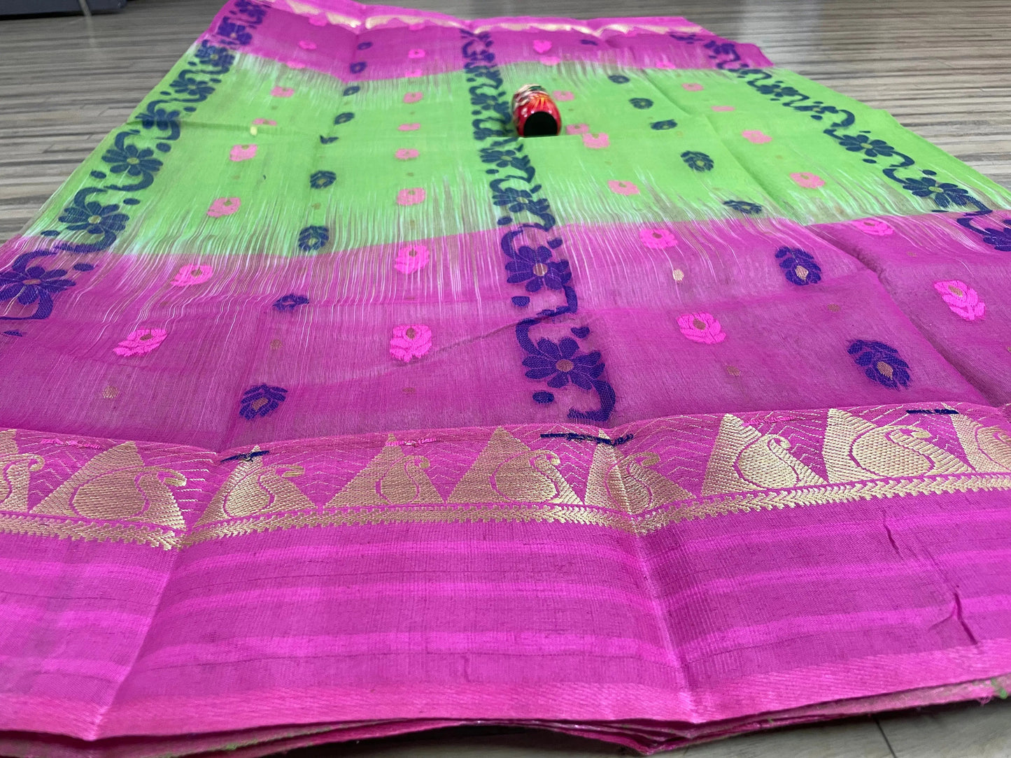 Taant benarasi Putul's fashion