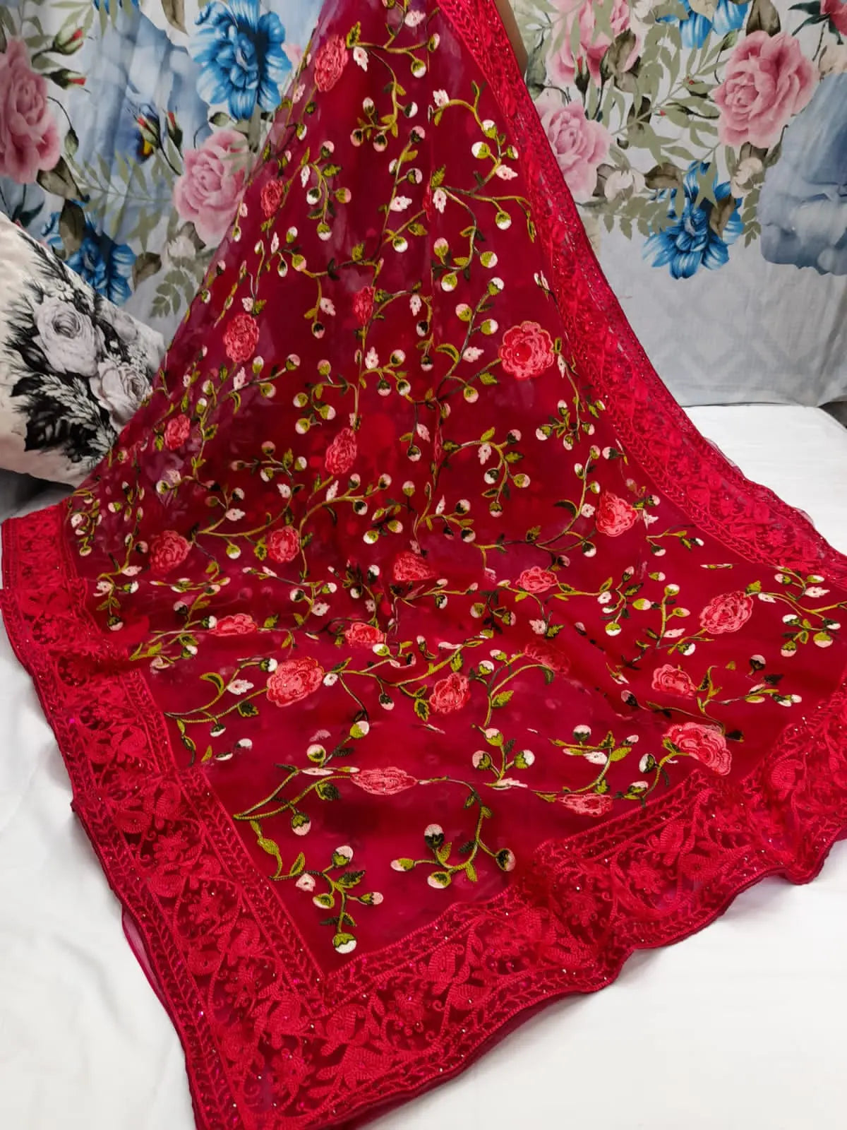 Soft net with chain stich work Putul's fashion