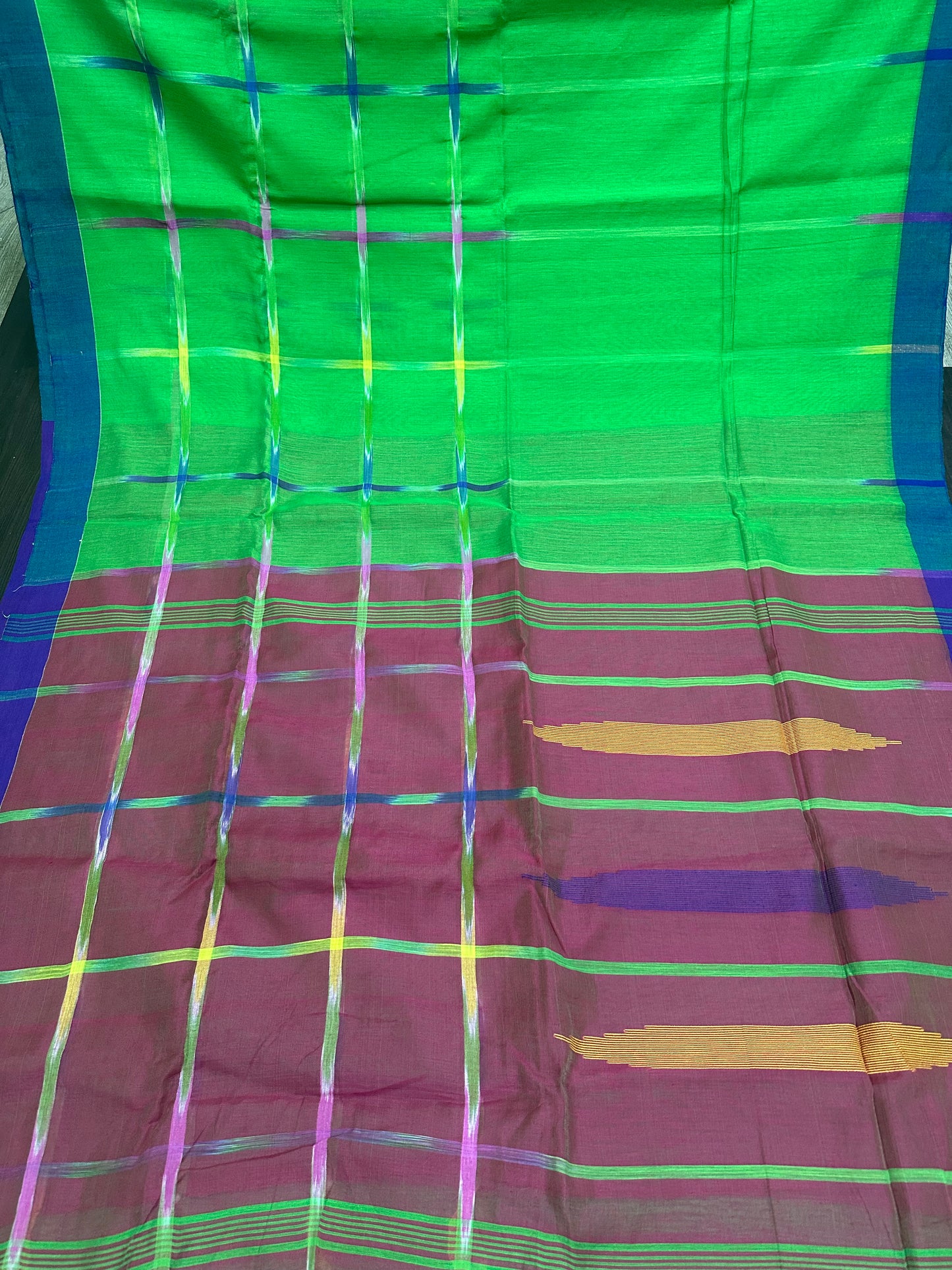 Bengal  handloom saree with blouse piece