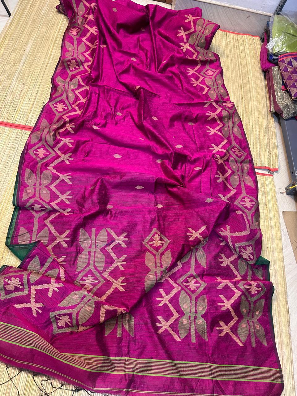 Motka jamdani saree hand weaving