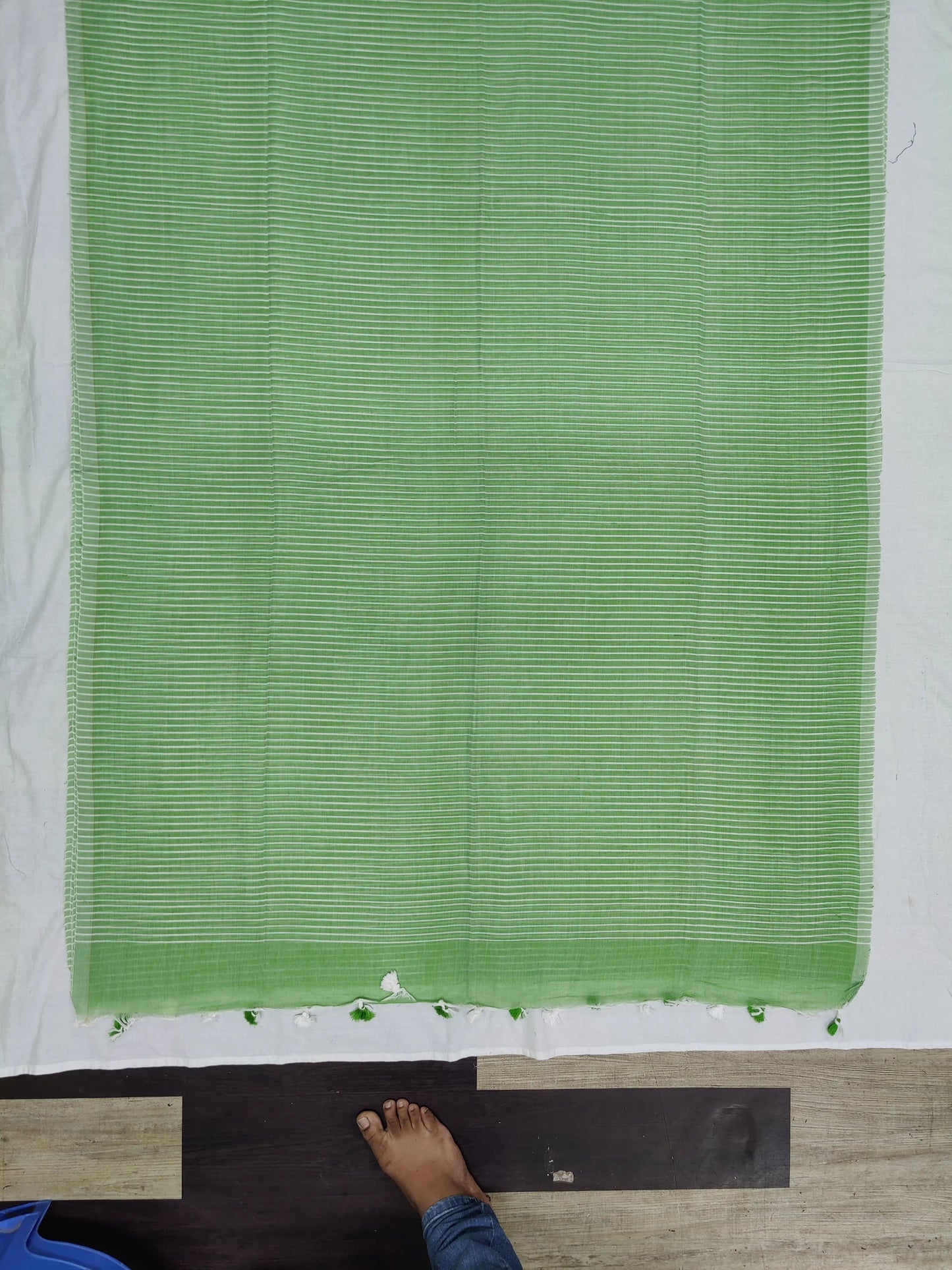 Cotton saree mini checks leafy greeen Putul's fashion