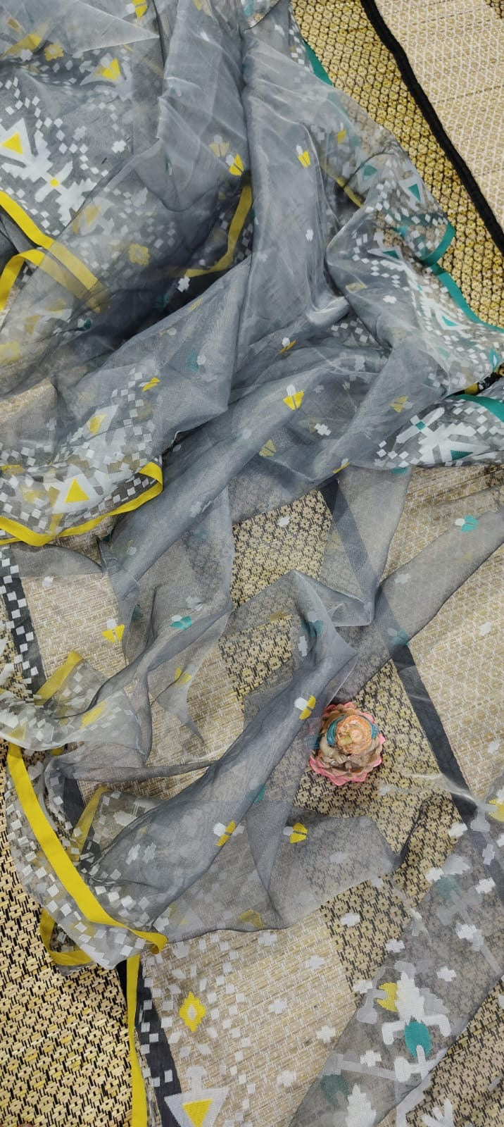 Handwoven ganga yamuna resham Muslin jamdani saree - Grey