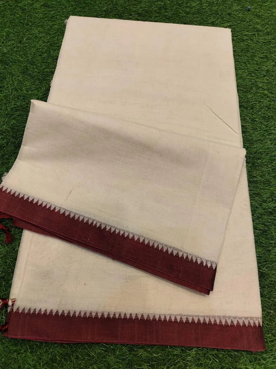 Authentic Dhanekhali Taant Putul's Fashion