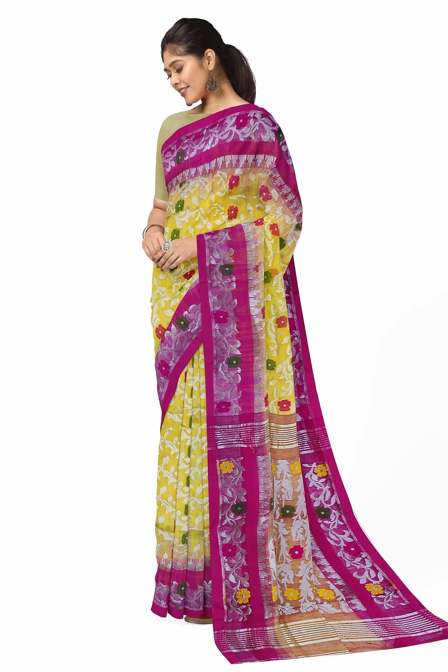 Bengal Dhakai Jamdani in copper zari work. Putul's fashion