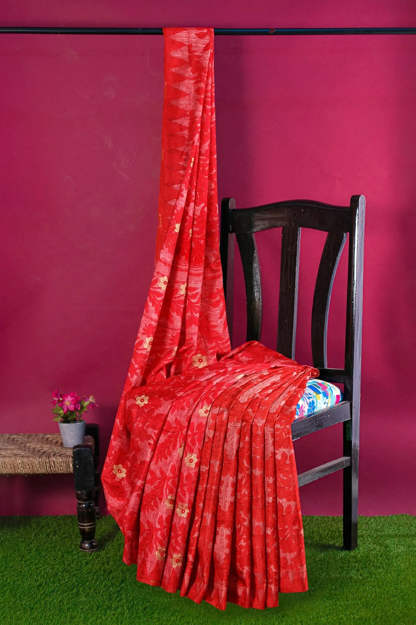 Bengal Dhakai jamdani saree Putul's fashion