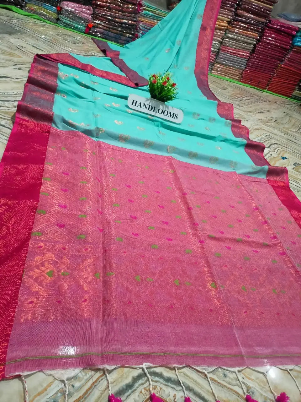Cotton Banarasi sari Putul's fashion