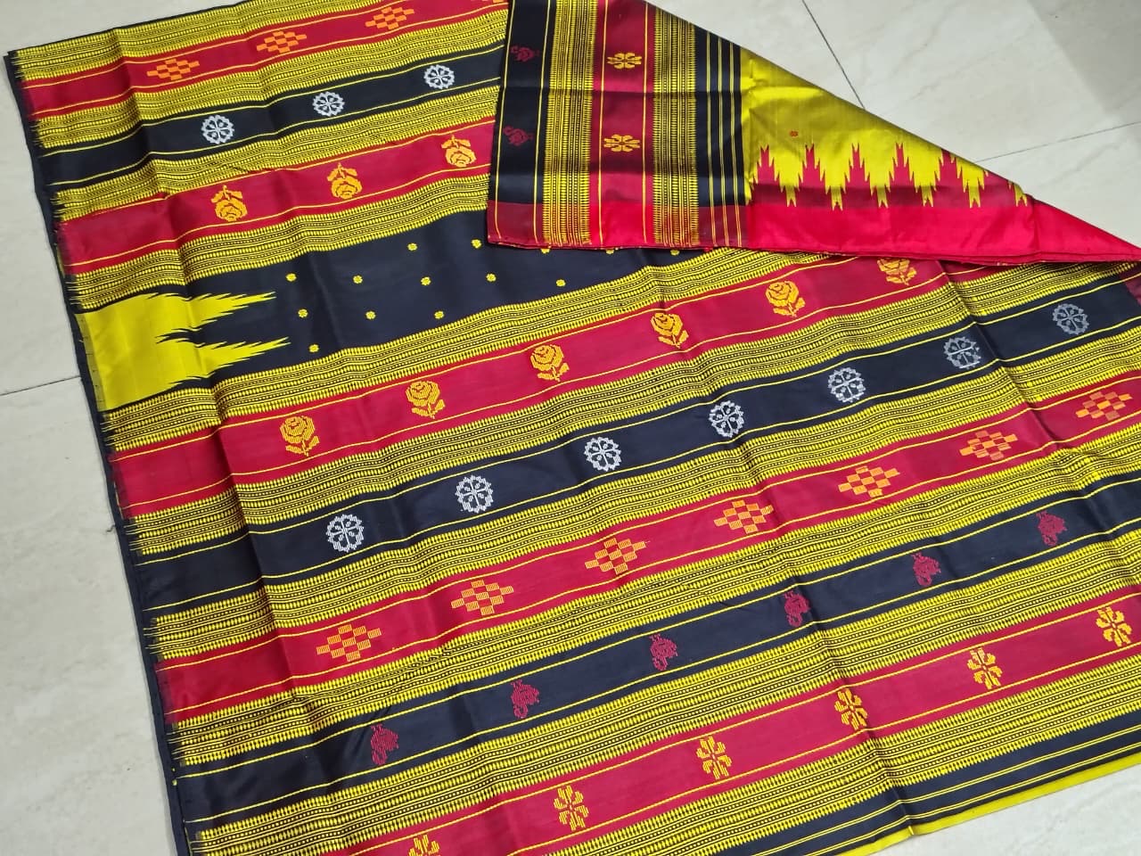Ganjam Bomkai double ikkat handloom saree// A classic saga of tribal silk