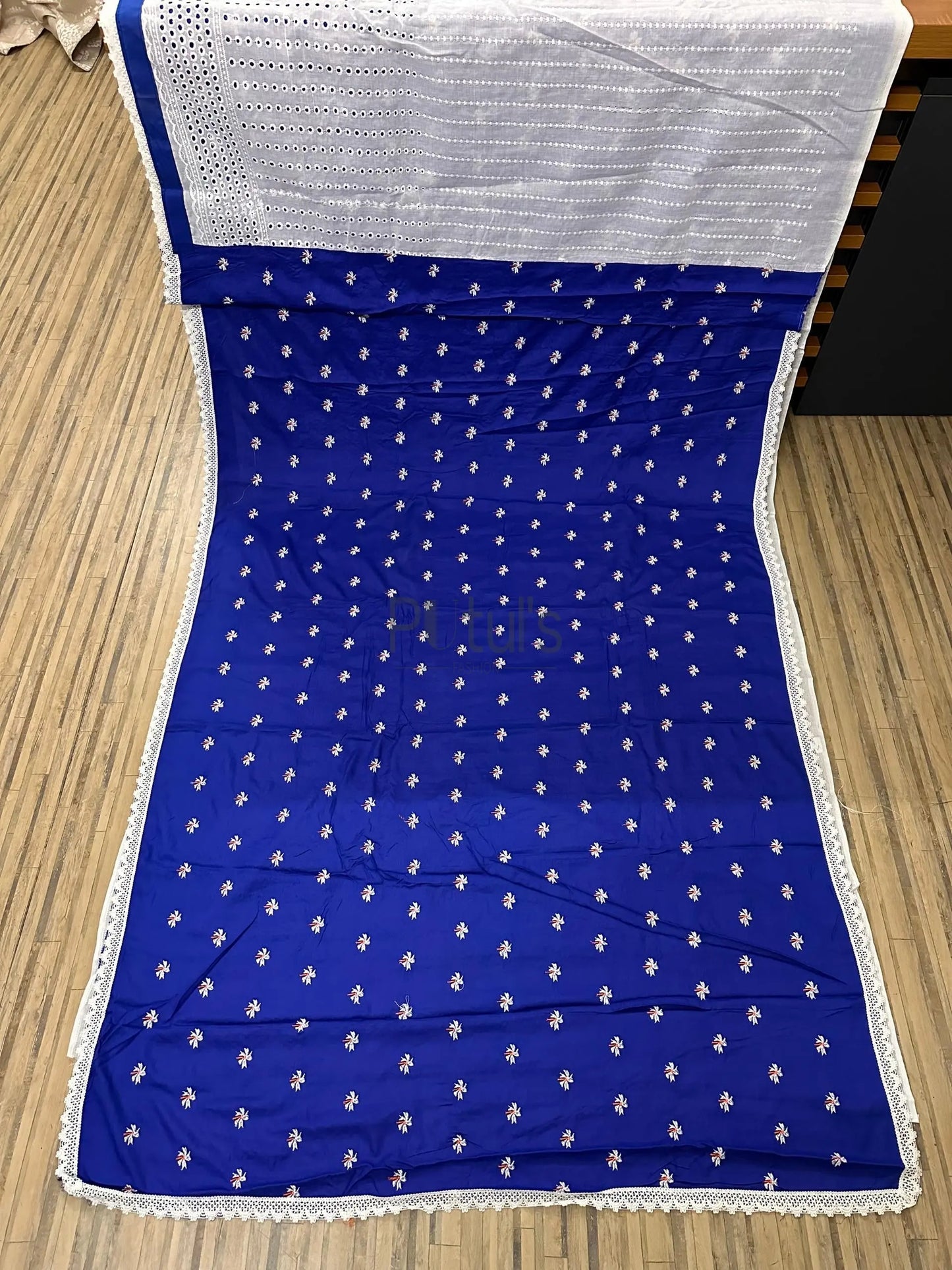 Hakoba siuli jamdani fusion saree Putul's Fashion