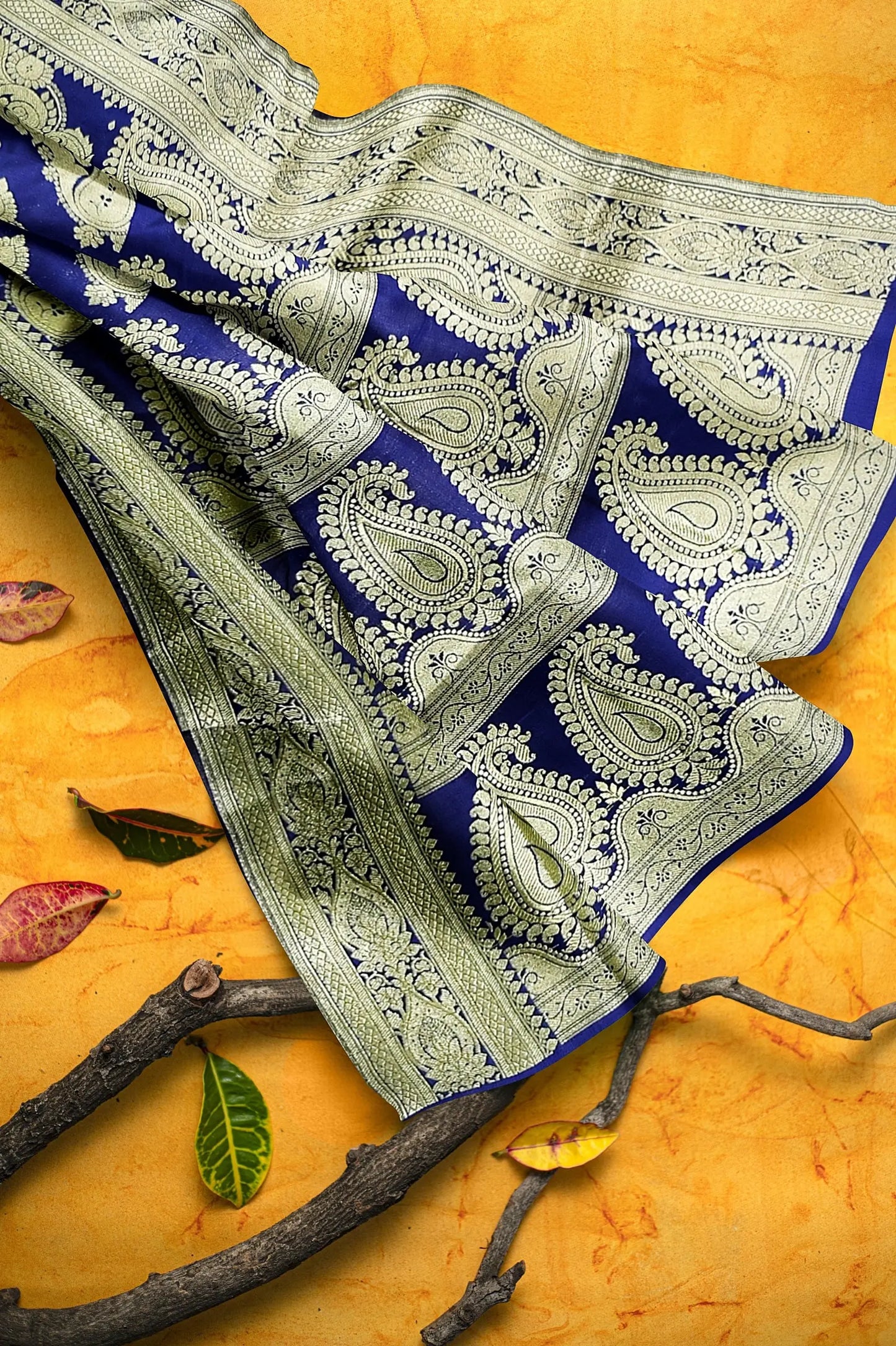 Katan sari Putul's fashion