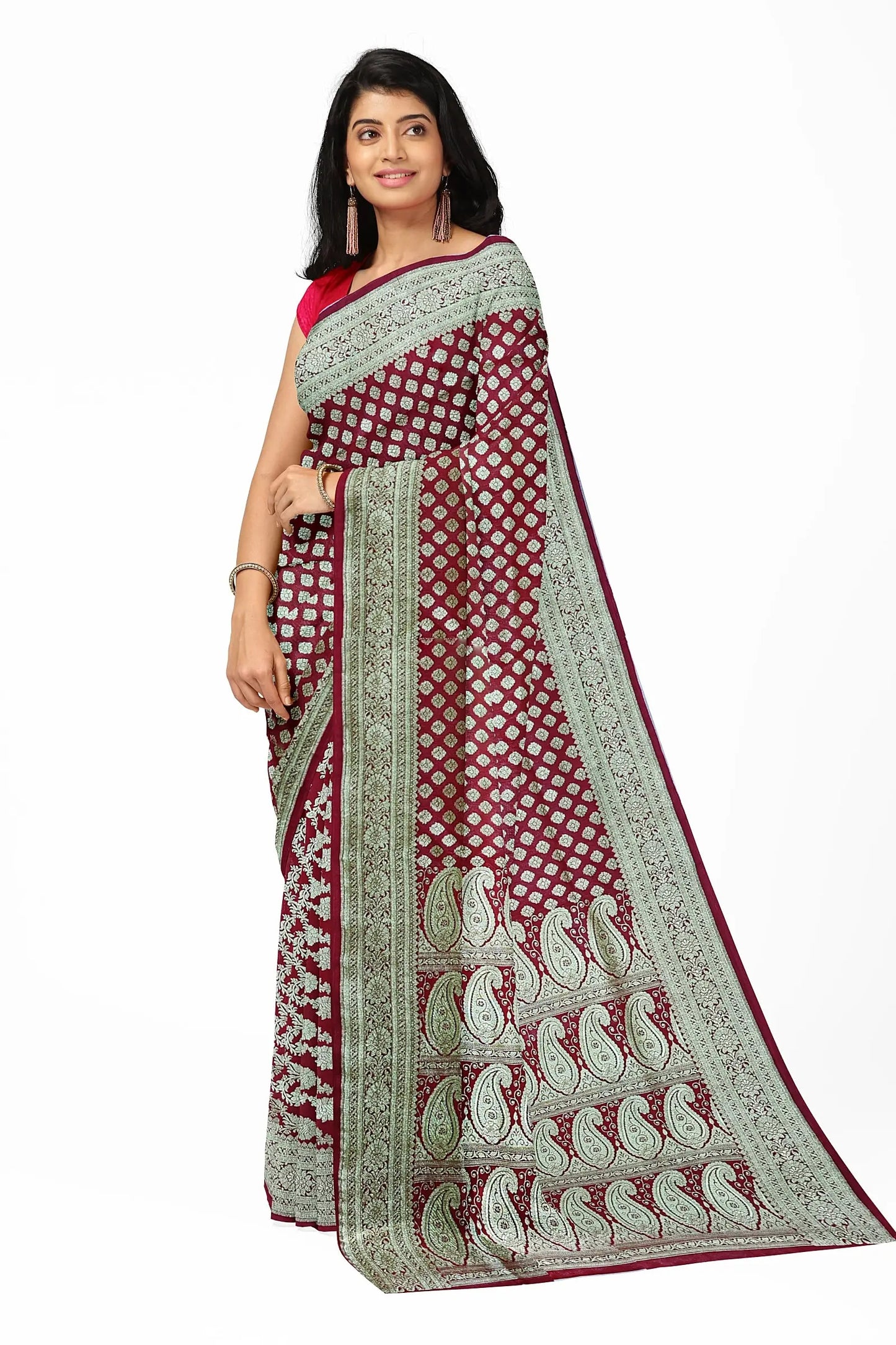 Red Karan silk saree for party wear Putul's fashion