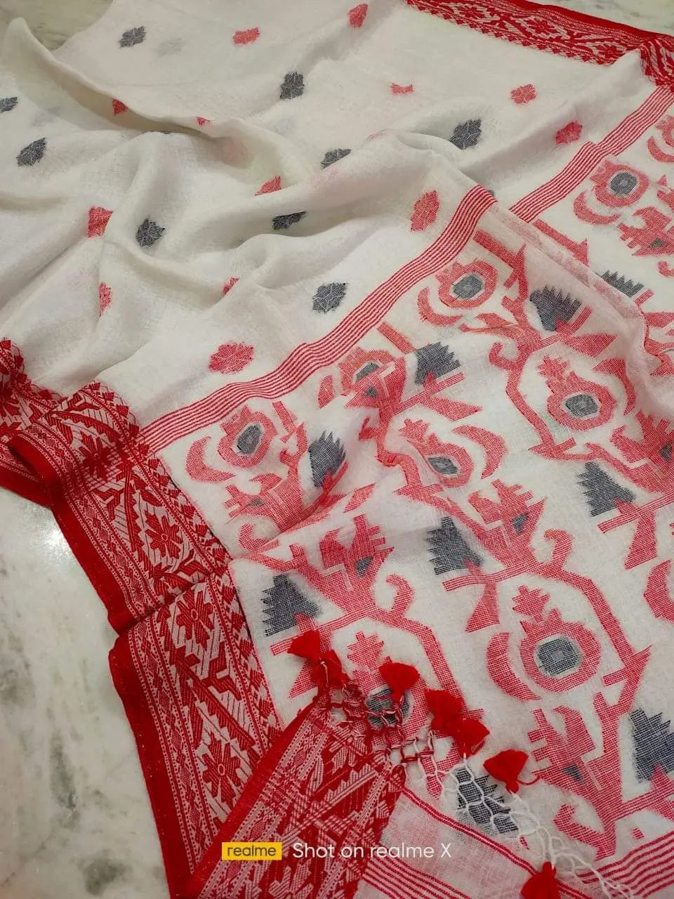 Linen Banarasi Saree Putul's Fashion