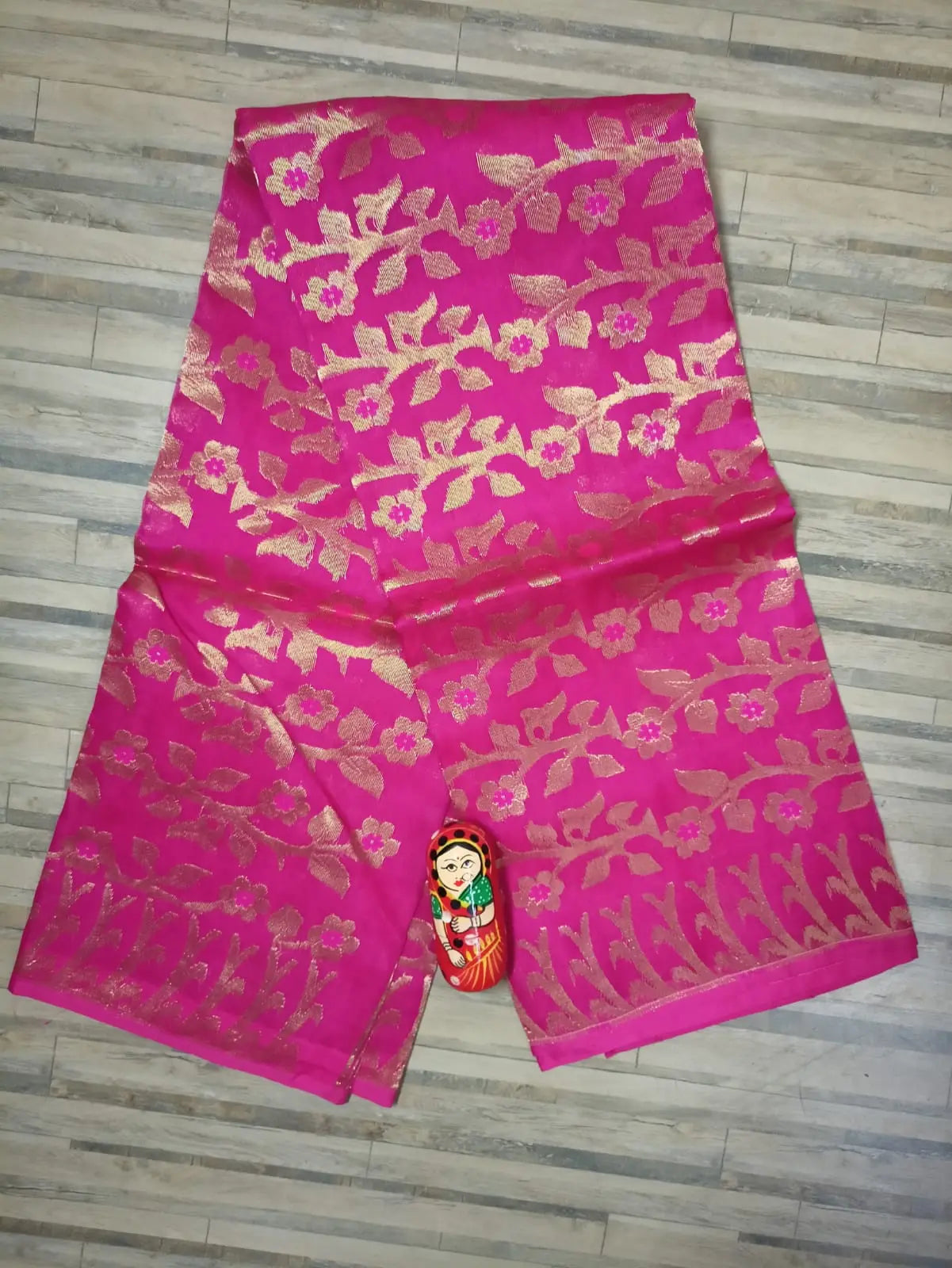 Muslin Jamdani Putul's fashion