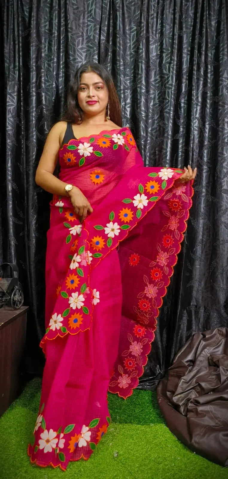 Resham Kota Applique saree Putul's fashion