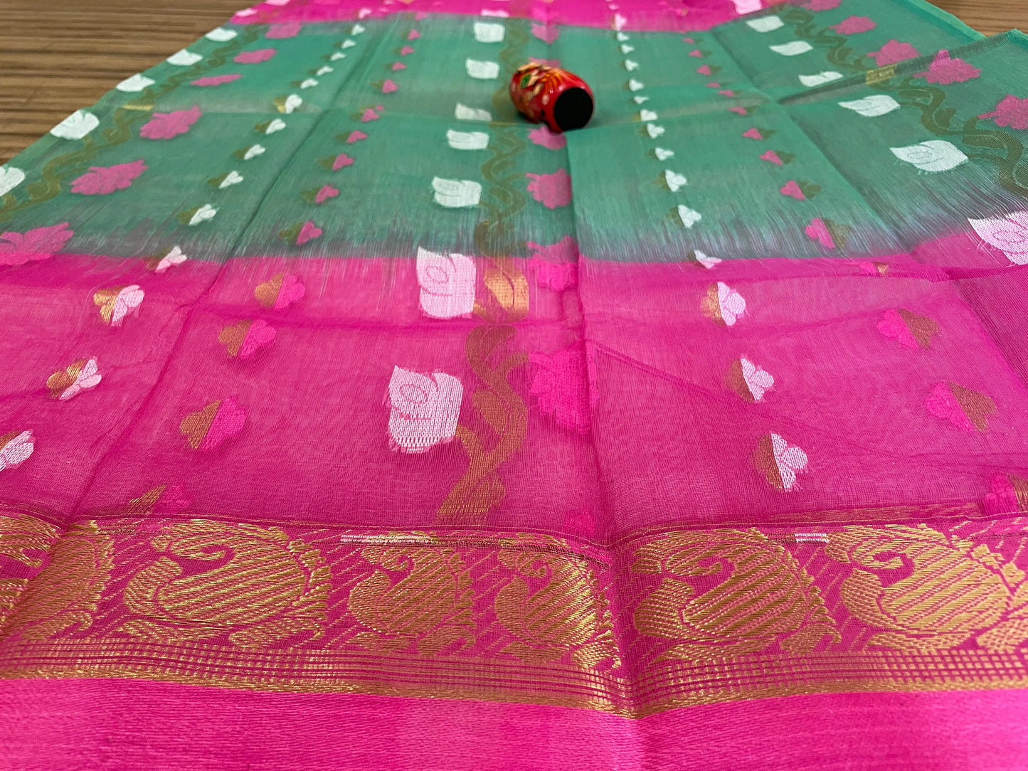 Taant benarasi Putul's fashion