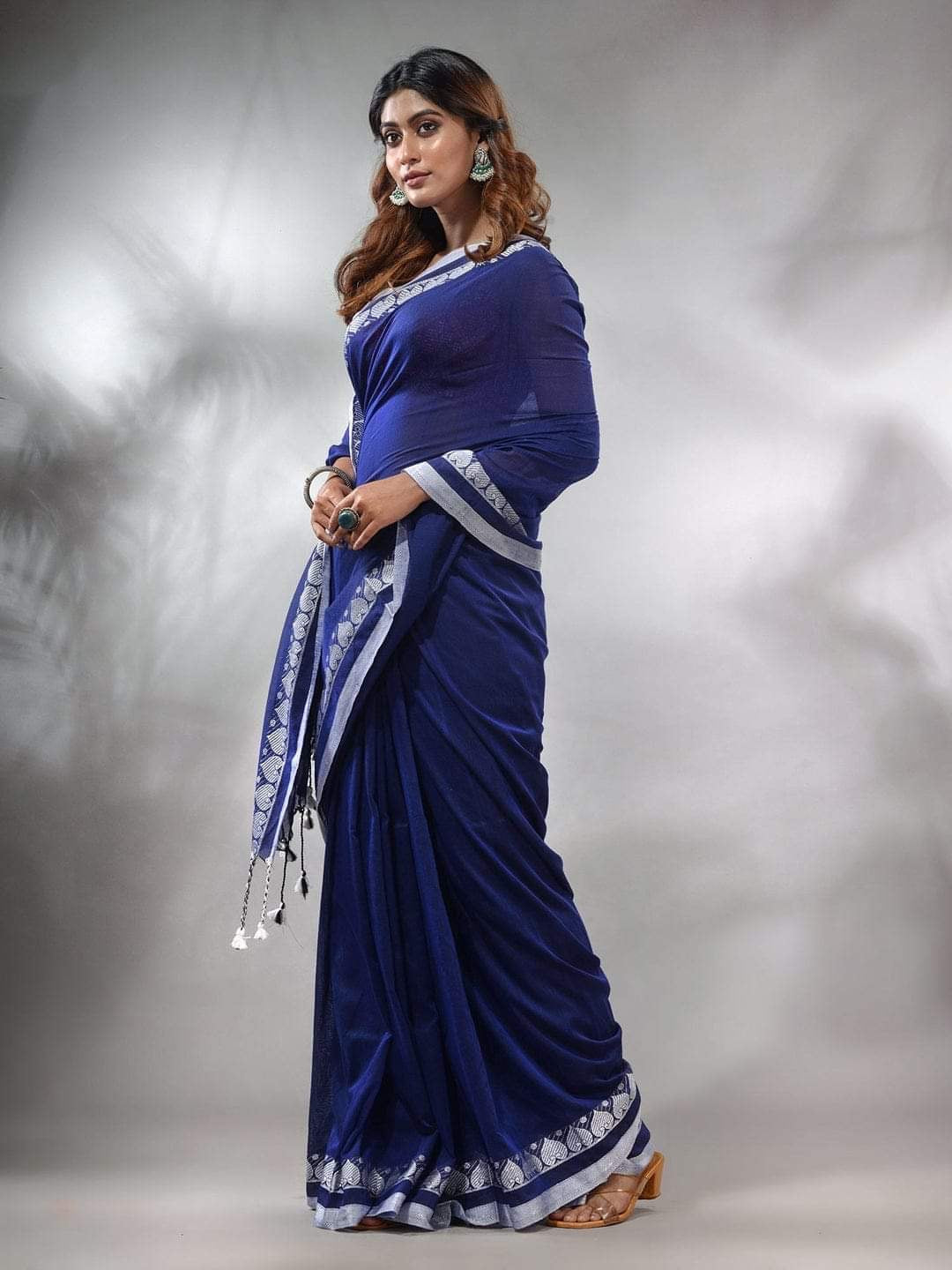 Bridal red Khadi cotton saree love weaving on border buy online - Blue - cotton