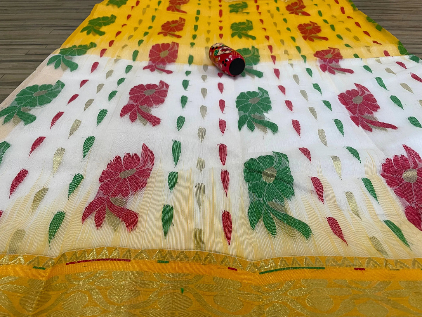 Taant benarasi Putul's fashion