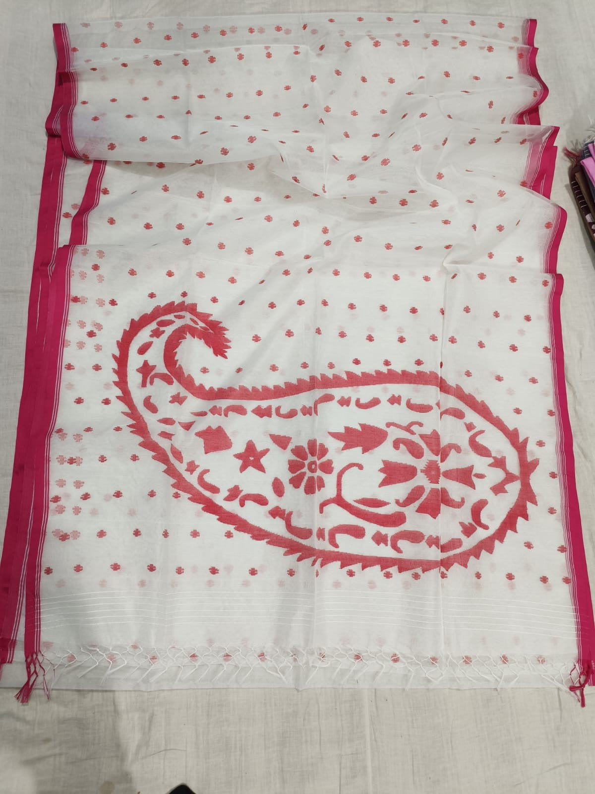 Bengal Muslin saree new design kolka - White