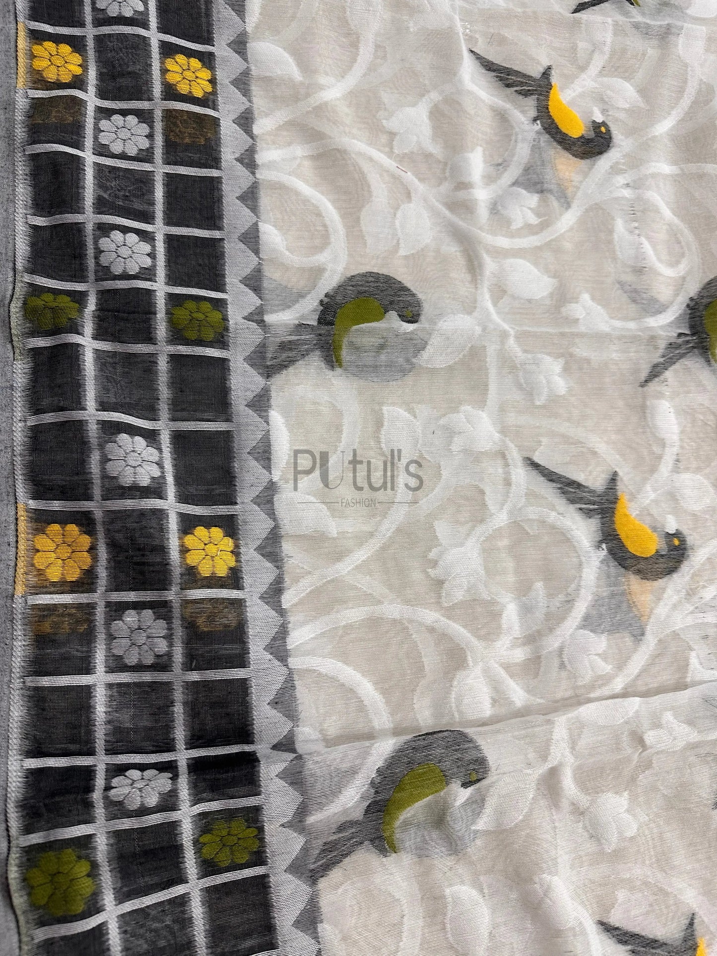 Bengal soft dhakai jamdani saree of Bengal Moyna pakhi will be chirping Putul's Fashion