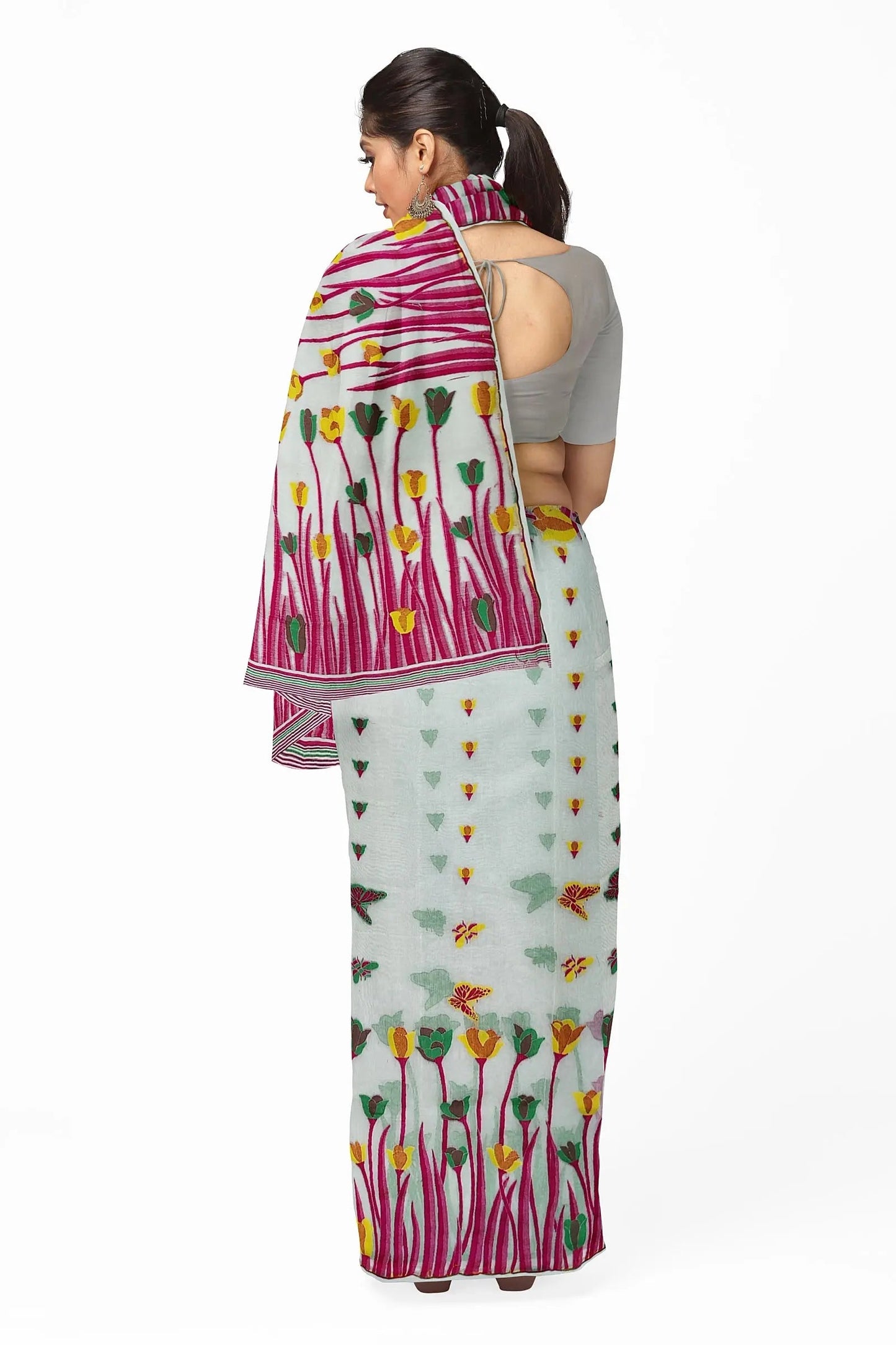 Bengal soft dhakai Jamdani Putul's fashion