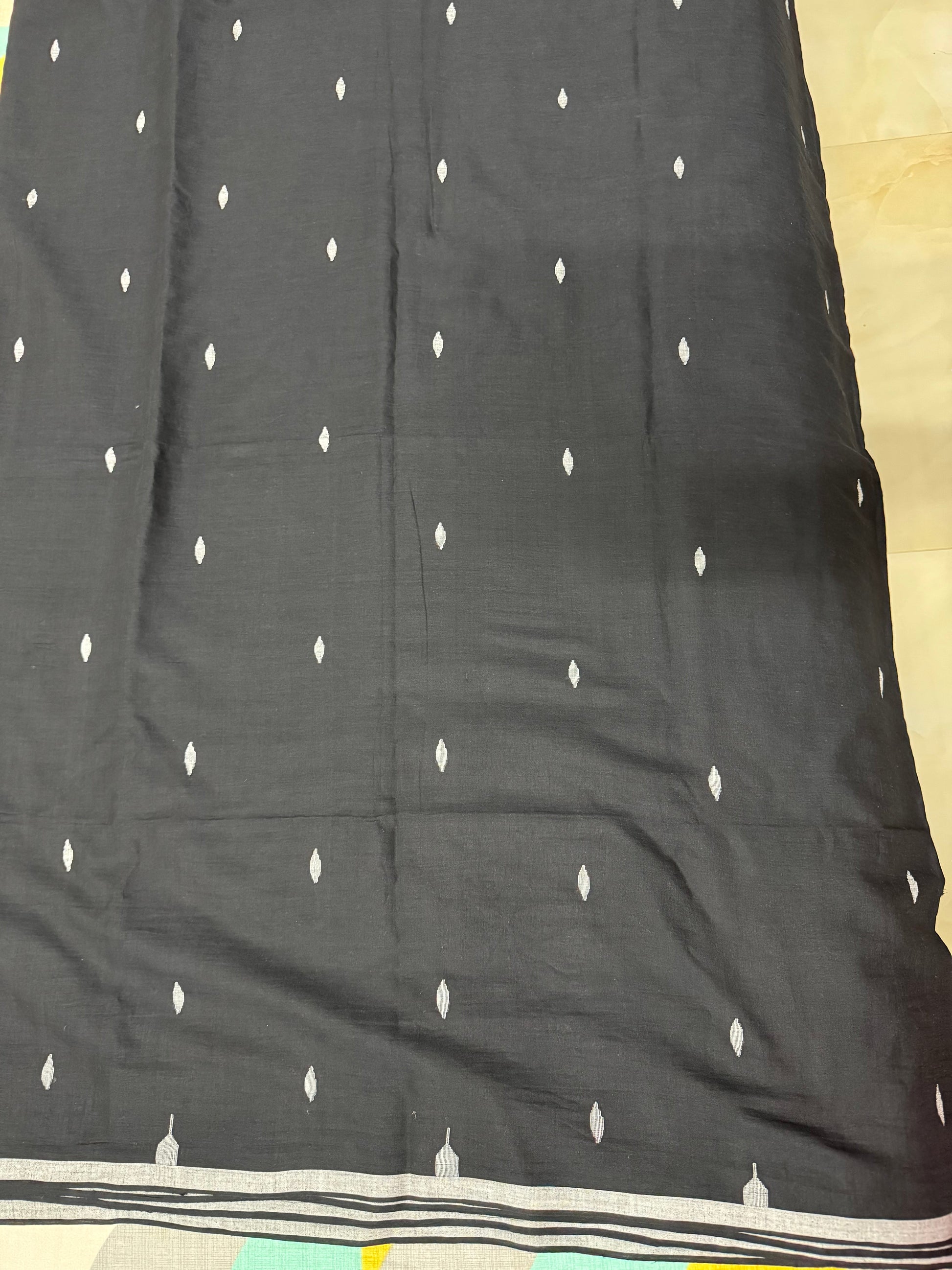 Black coloured cotton jamdani of burdwan - Black - Cotton jamdani