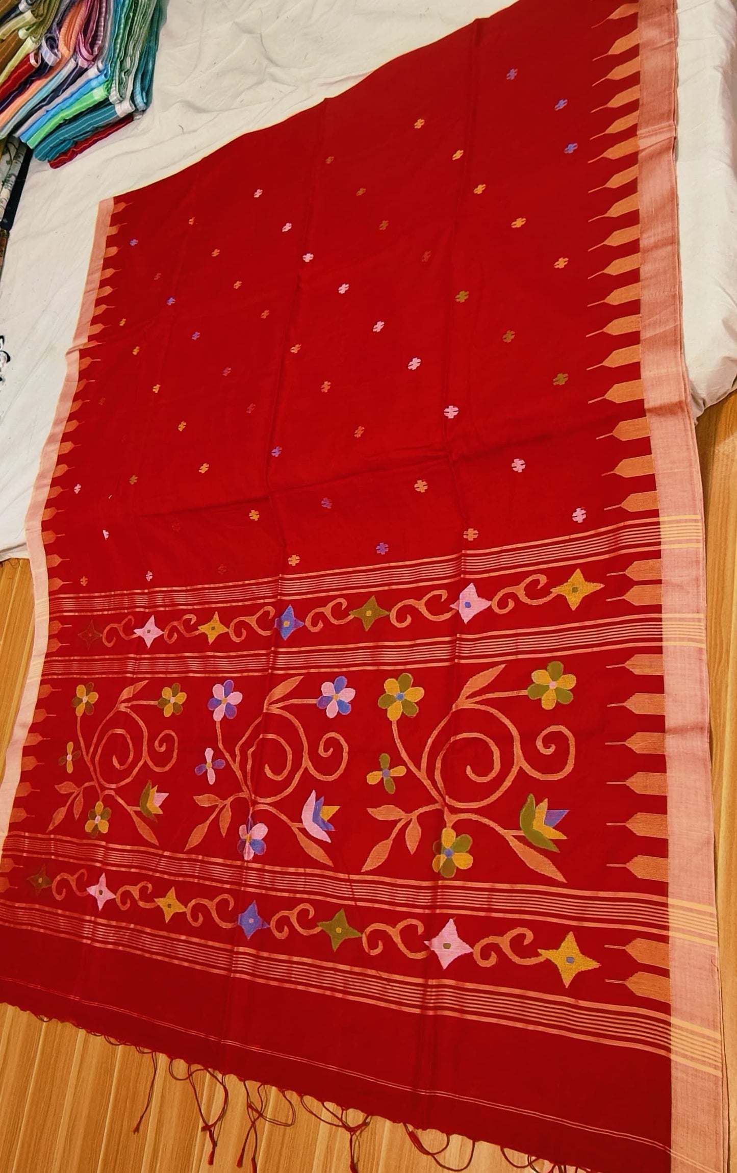Monipuri style Saree from the loom of Bengal - Red - cotton saree