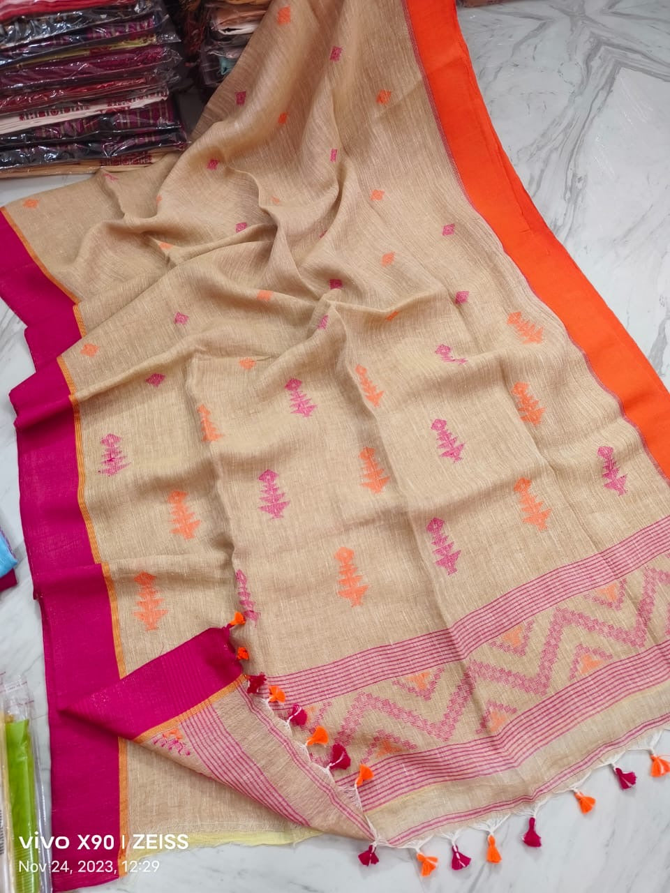 Ganga yamuna linen jamdani saree - Cream