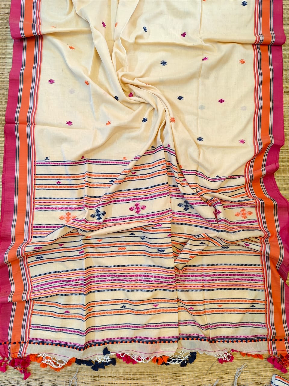 Khadi cotton Bhujodi weaving saree from Bengal - White orange - Khadi cotton saree