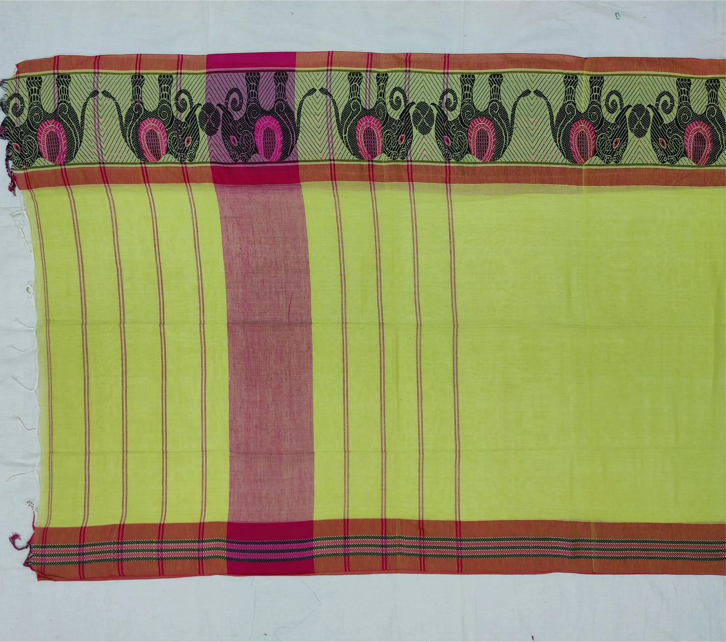 Light green coloured Bengal handloom cotton saree elephant motif - saree handloom