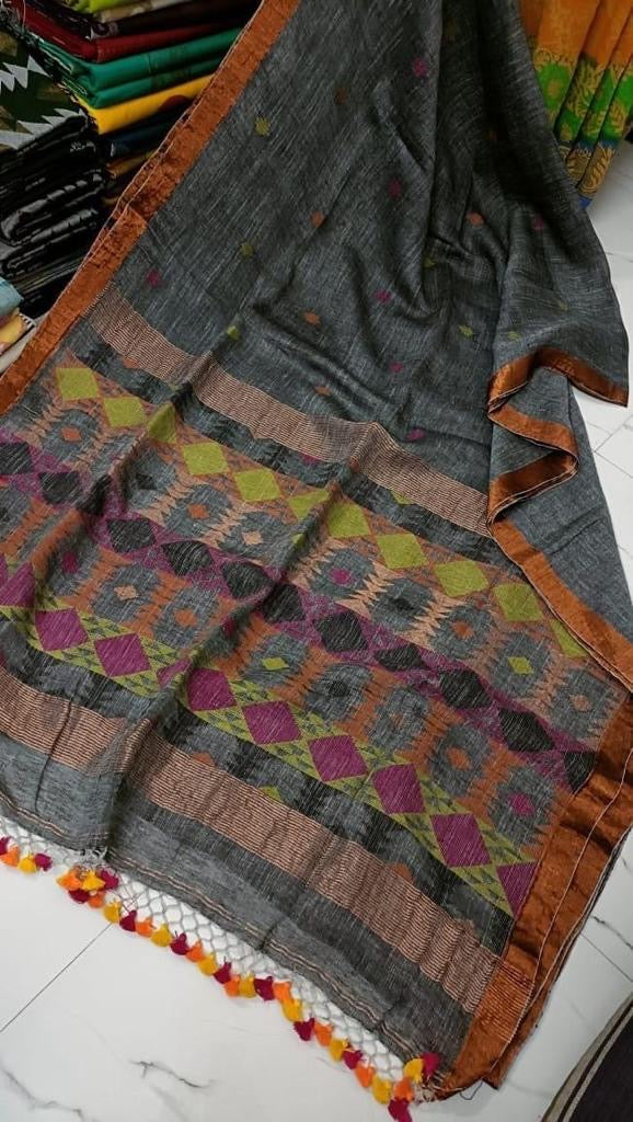 Linen jamdani saree A Rosy affair - Ash