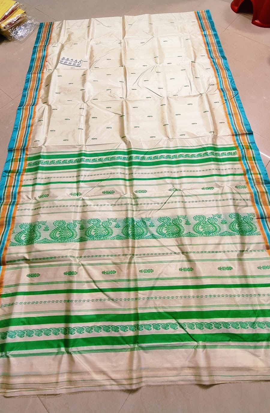 Premium traditional Garad silk saree for Puja silk mark certified - Green - Garad silk