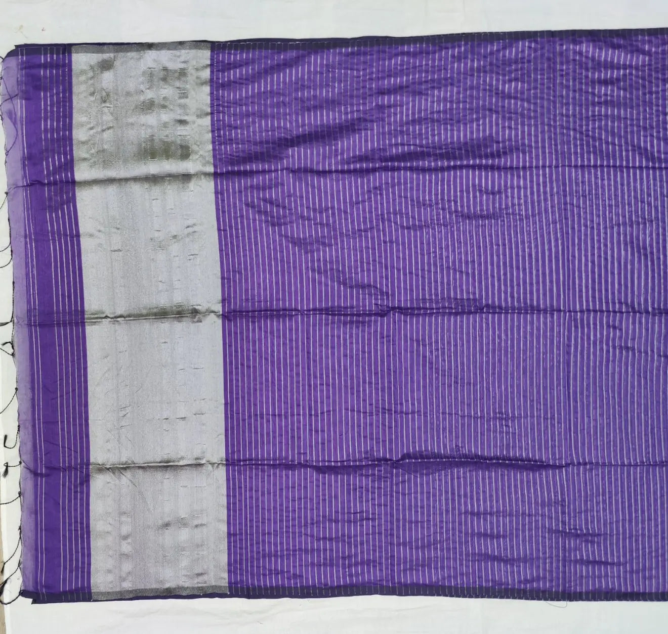 Handloom zari silver check saree Putul's fashion