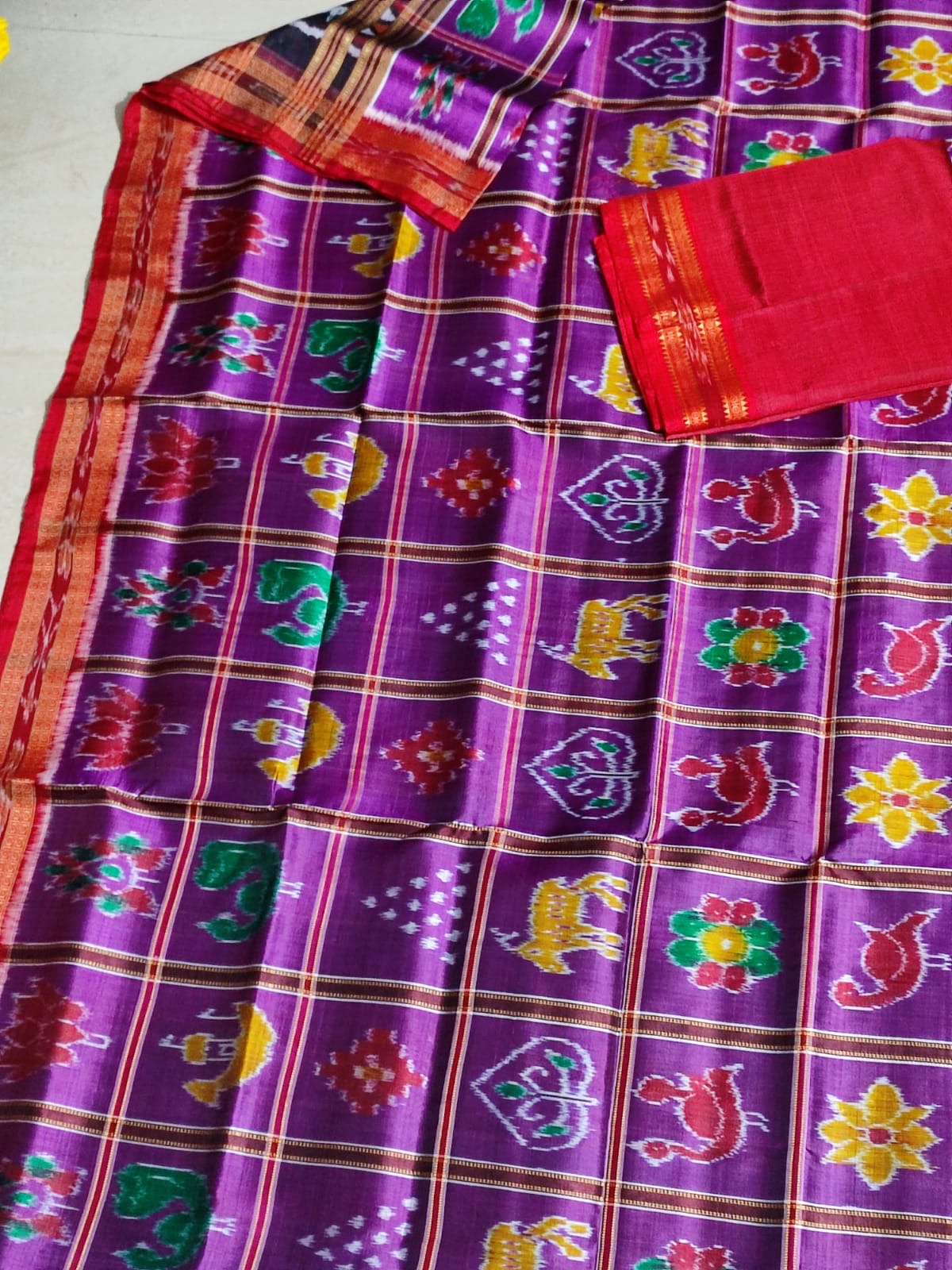 Putuls Fashion Sambalpuri Handloom Double Ikkat Saree in Purple and Red