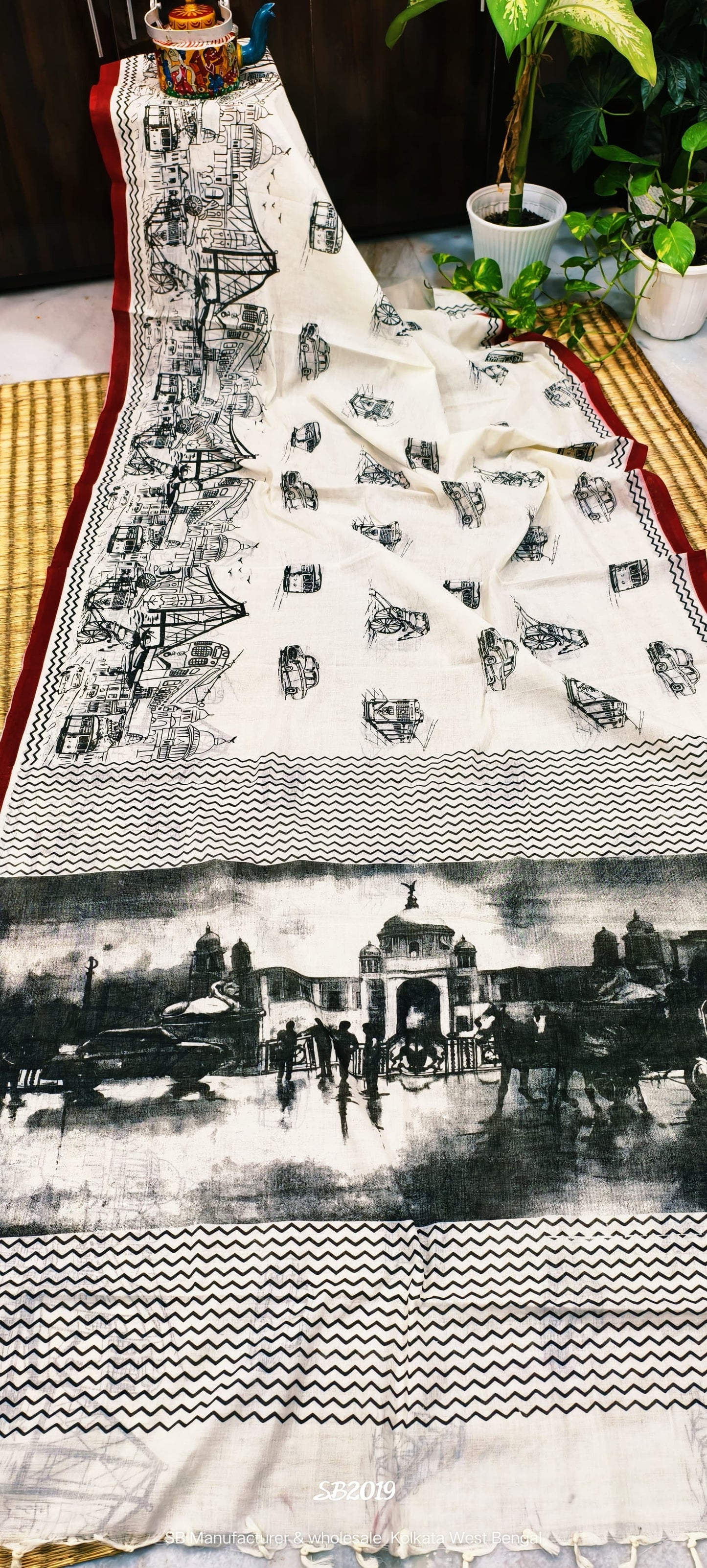 Putul’s Fashion White Saree with Kolkata Victoria Print Screen Print Design