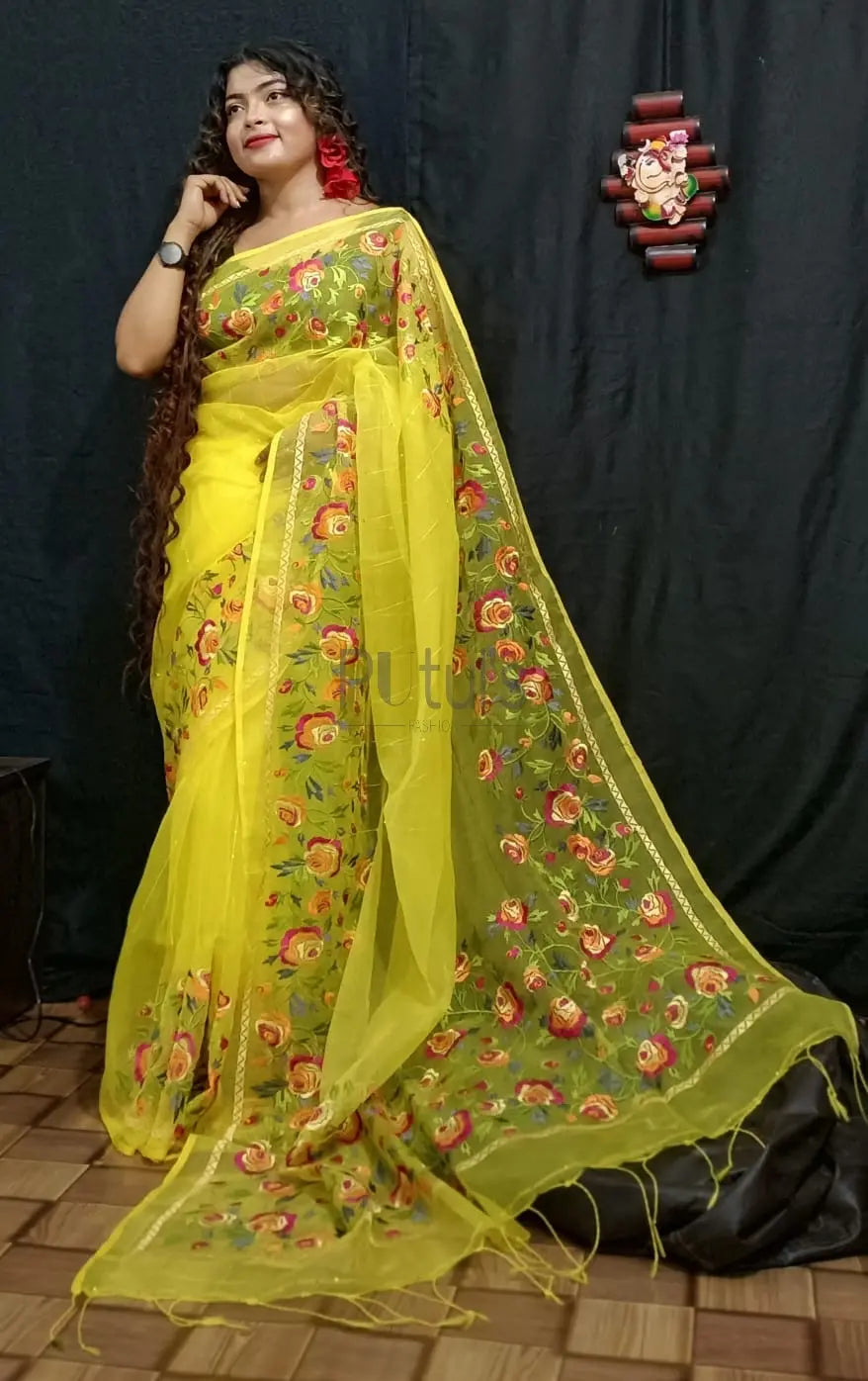Rose parsi embroidery on Muslin saree Putul's Fashion