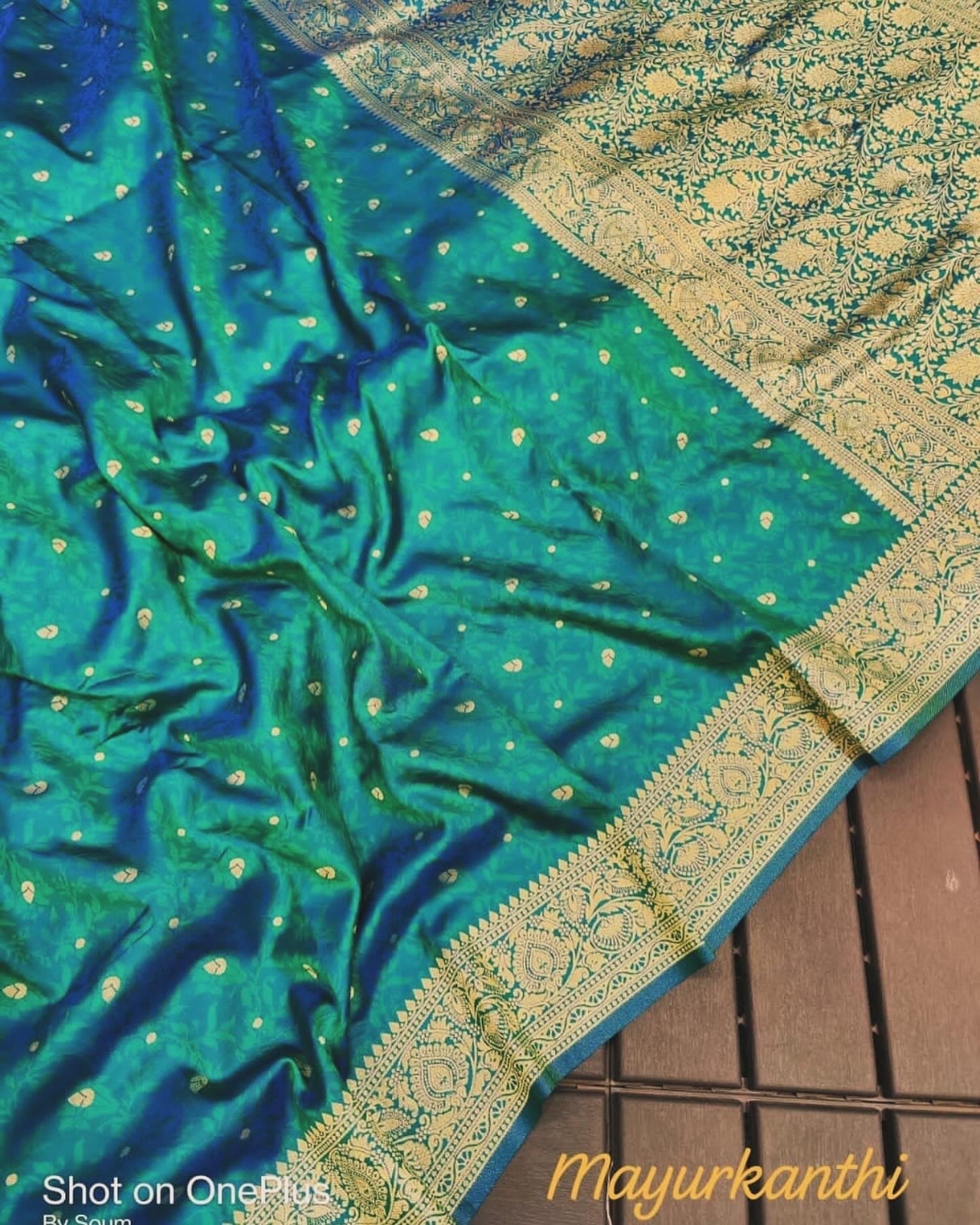 Tanchui katan banarasi saree - Peacock blue