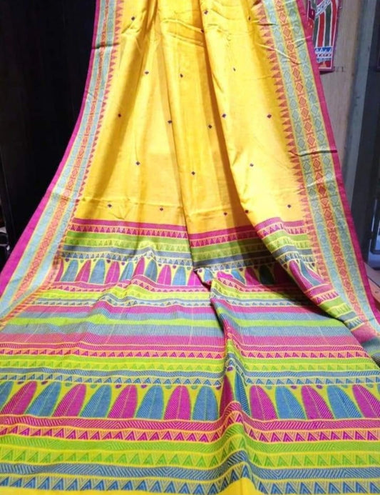 Yellow coloured dongria motif cotton saree - Yellow - cotton saree