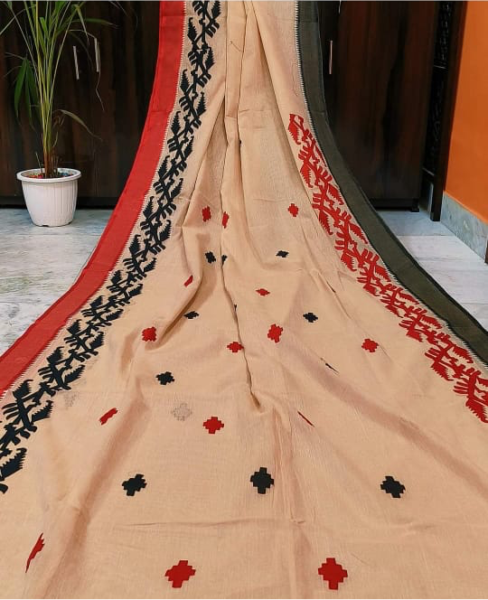 Applique on dhaniakhali taant saree - applique saree