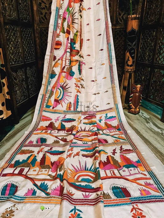 White coloured kantha stitch saree of Bengal Putul's Fashion