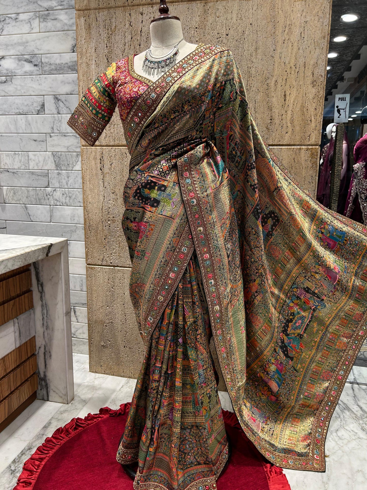Maharani Kanni Silk Saree with Stitched Blouse