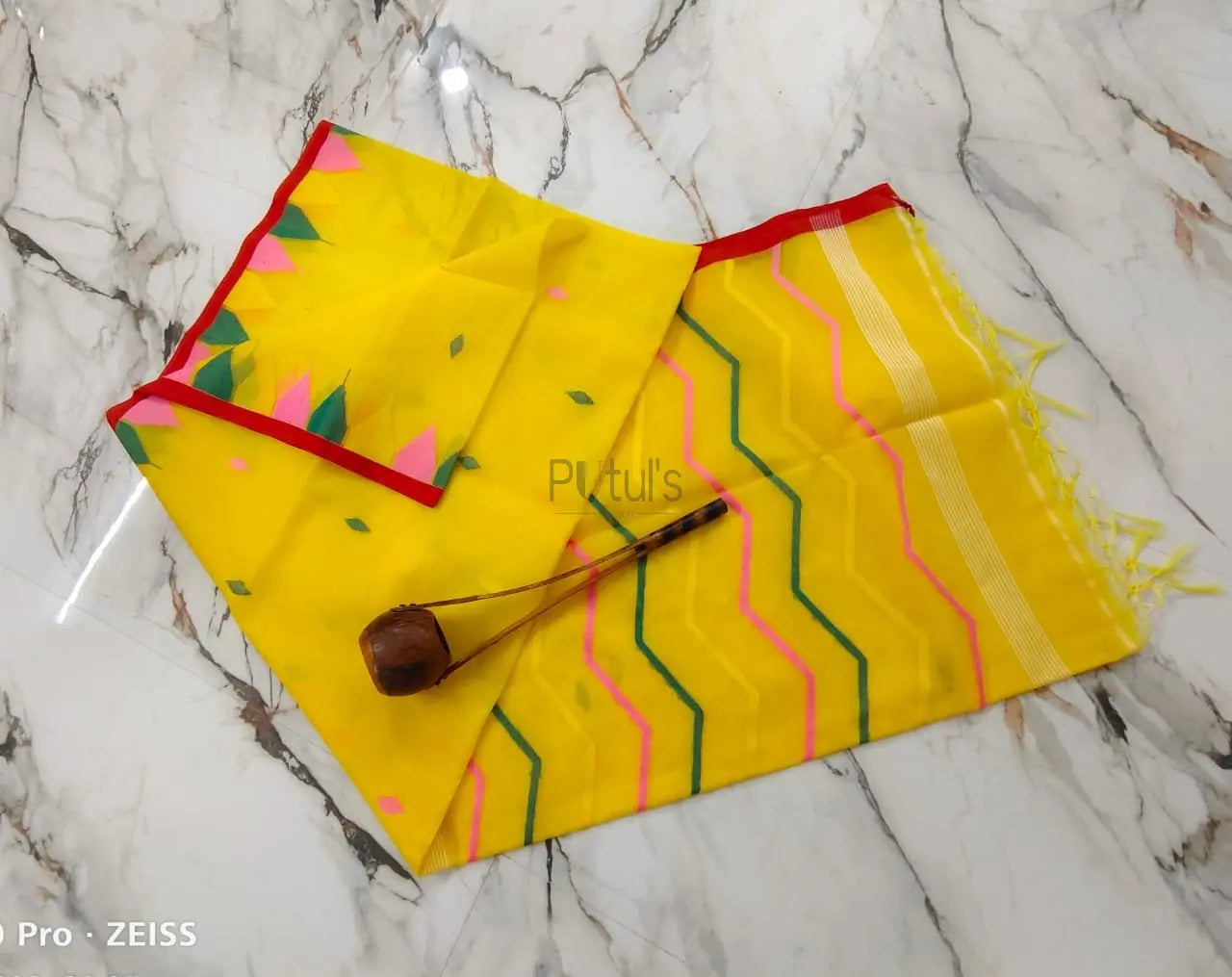 Handmade temple border Muslin saree Putul's Fashion