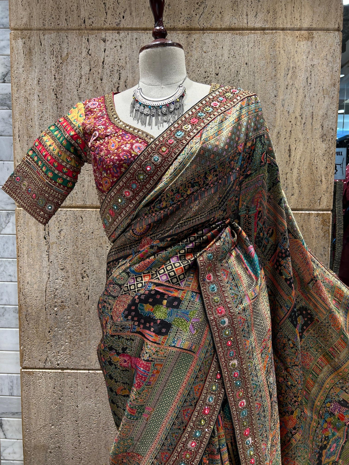 Maharani Kanni Silk Saree with Stitched Blouse