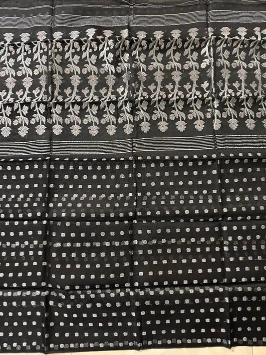 Muslin jamdani saree of Bengal Putul's Fashion