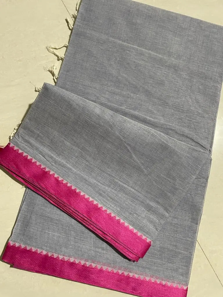 Authentic Dhanekhali Taant Putul's Fashion