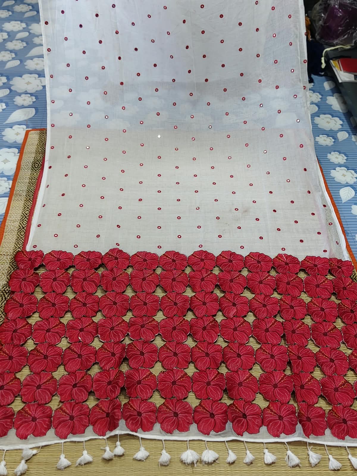 Puja special mul cotton cutwork pallu saree , No blouse