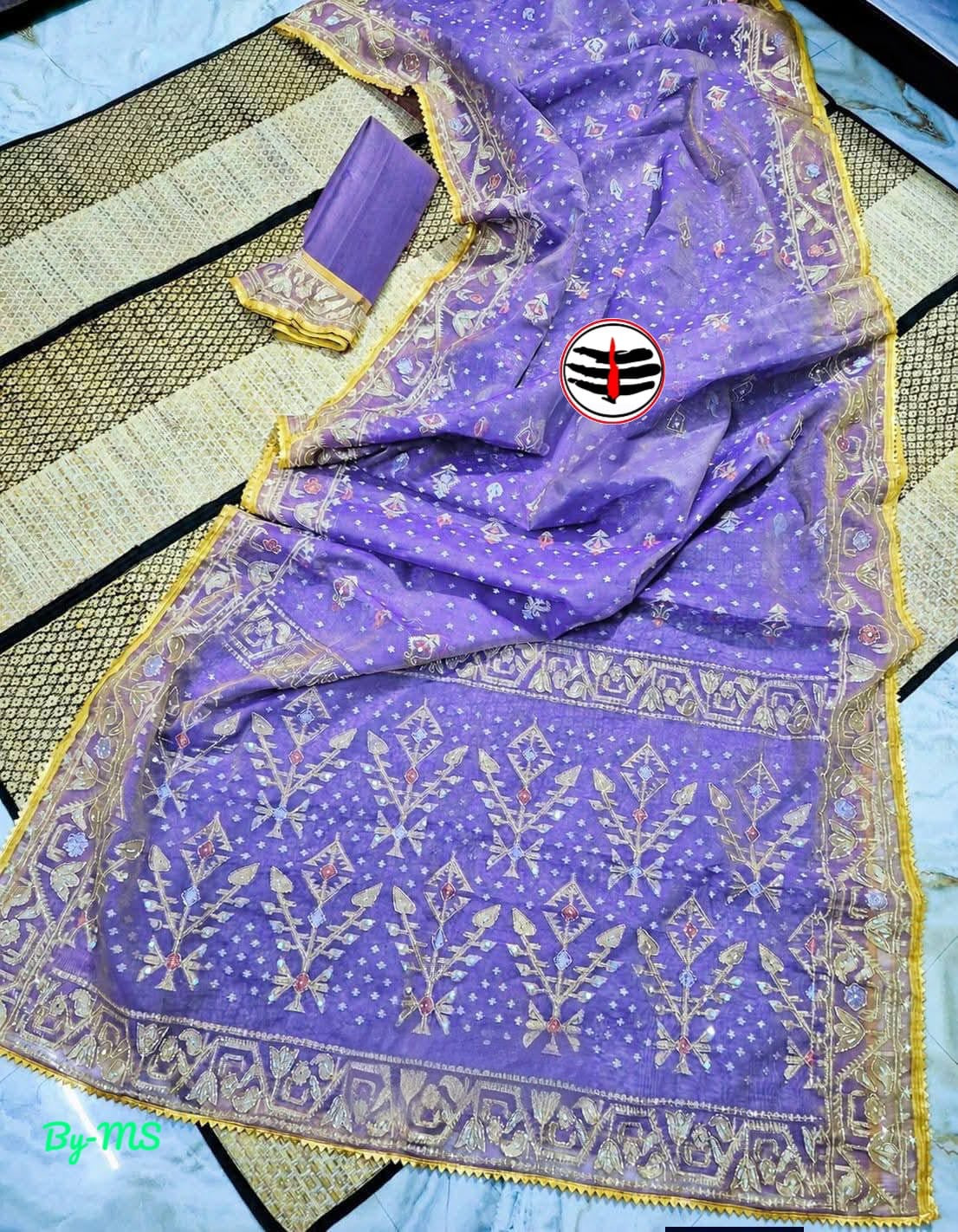 Most trending kardana jamdani saree (preorder basis)