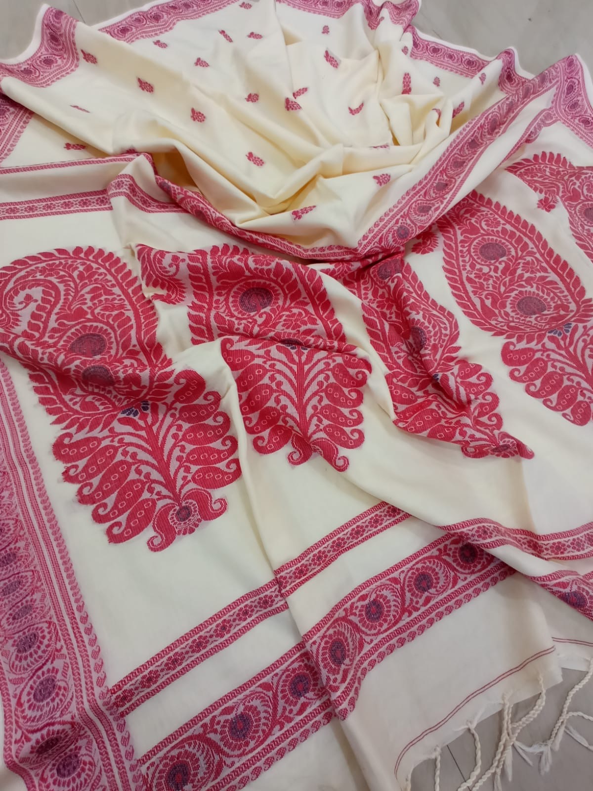 Cotton Baluchori saree, An elegance of Bengali heritage saree