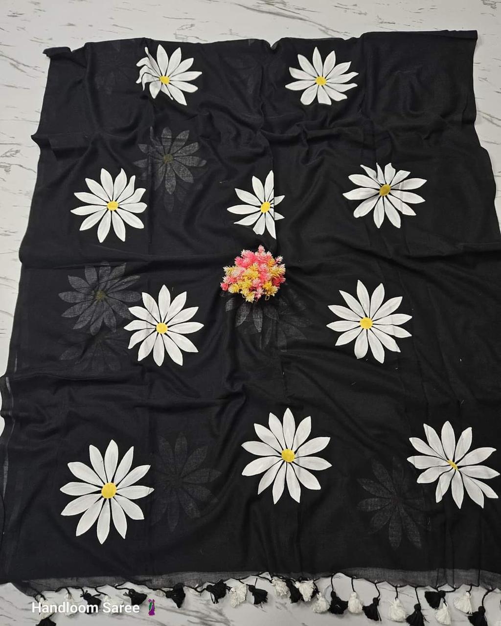 250 gram weight handpainted mul cotton saree dual tone - Black - mal cotton