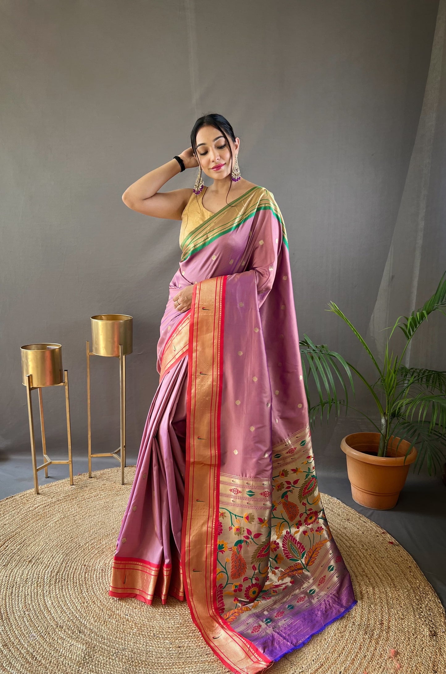 Ganga yamuna border paithani kanchipuram fusion saree - Pink - Paithani silk