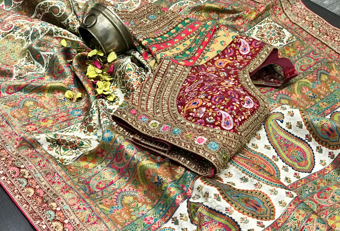 Maharani Kanni Silk Saree with Stitched Blouse