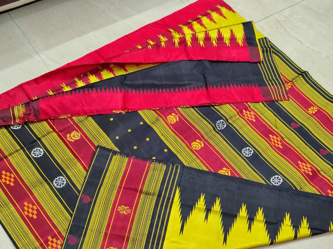 Ganjam Bomkai double ikkat handloom saree// A classic saga of tribal silk